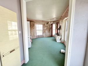 Photo 13- click for photo gallery